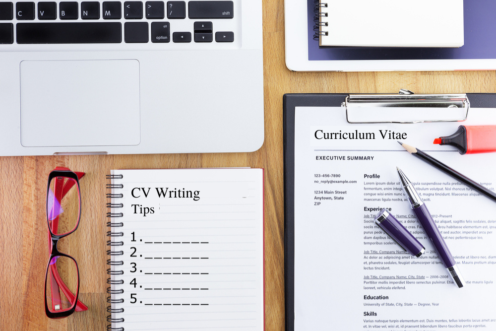 8 tips to create a CV that stands out